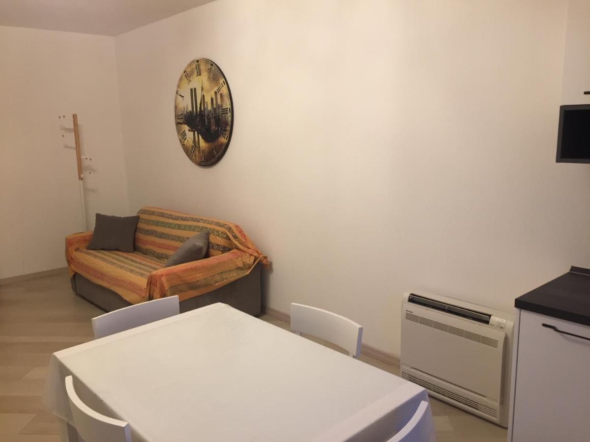 Residence B&B Il Connubio อิมปรูเนตา ภายนอก รูปภาพ